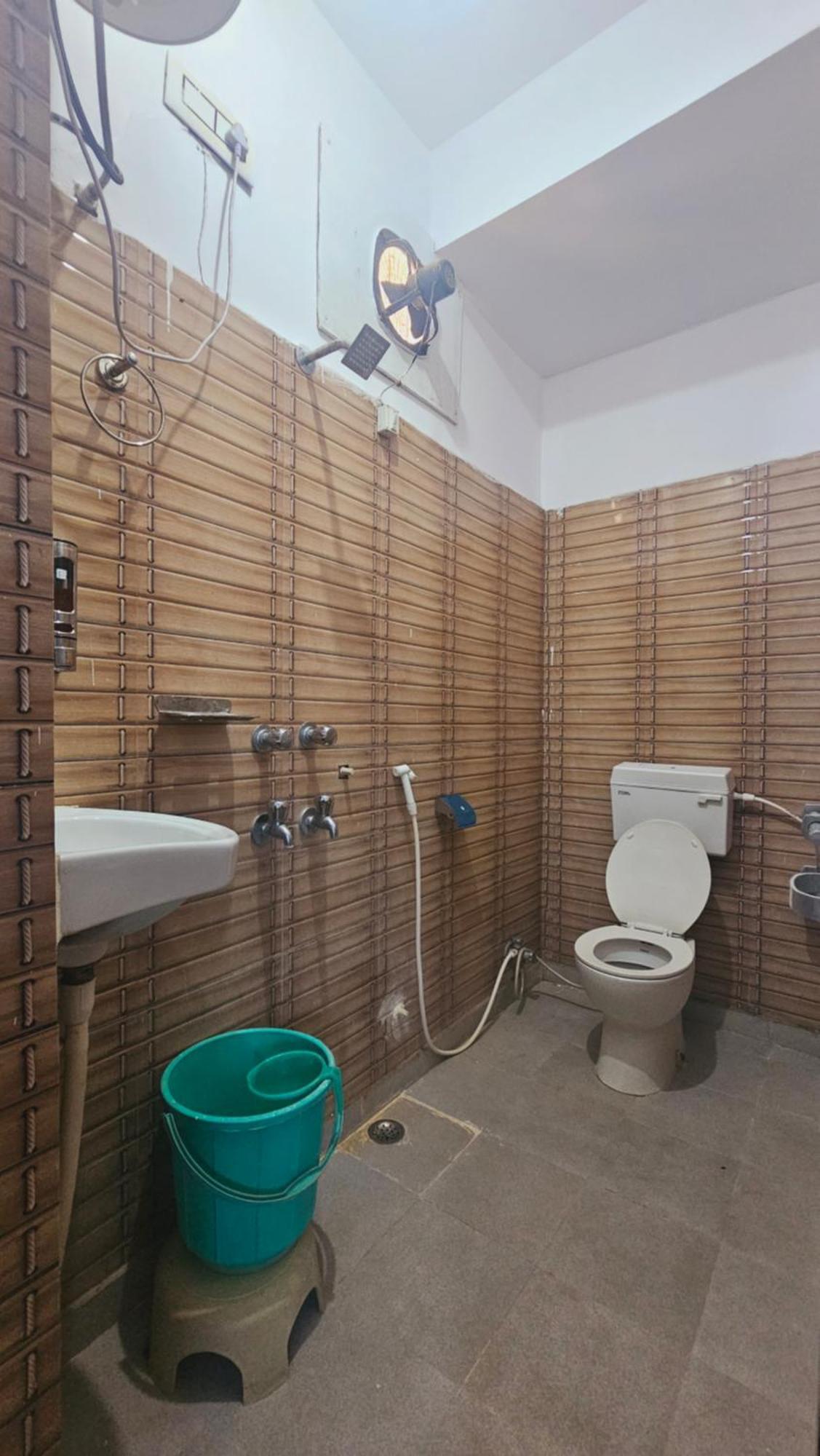 Hotel Nalanda Guest House 외부 사진