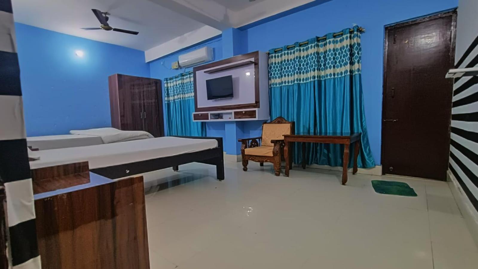 Hotel Nalanda Guest House 외부 사진